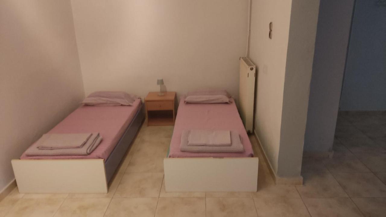 Airport'S Close, Cozy Flat For 6 Persons Διαμέρισμα Μαρκόπουλο Εξωτερικό φωτογραφία