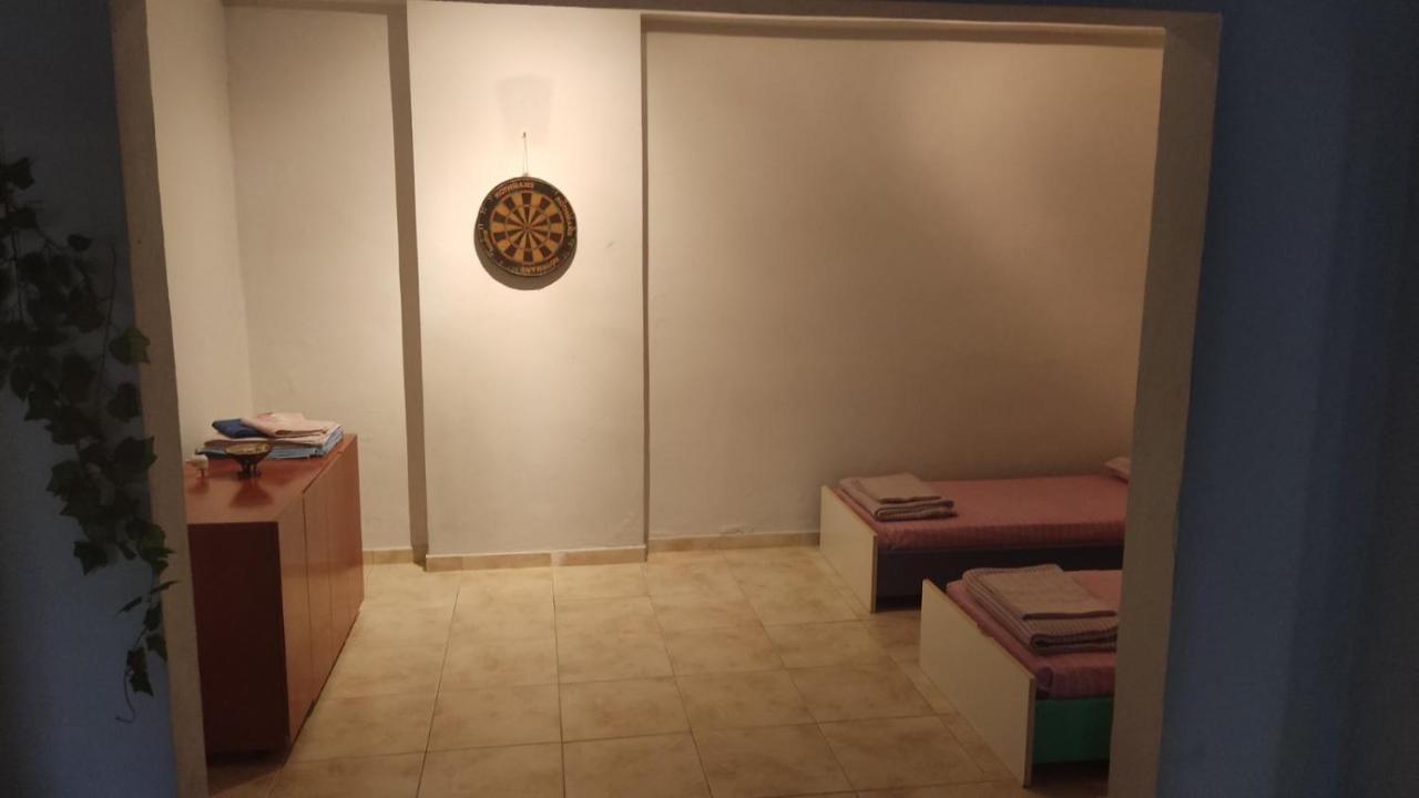 Airport'S Close, Cozy Flat For 6 Persons Διαμέρισμα Μαρκόπουλο Εξωτερικό φωτογραφία